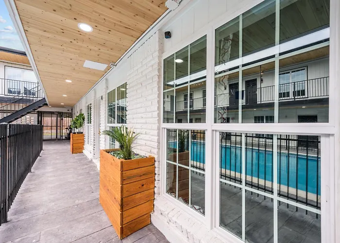 Ferienwohnung Fully Equipped 1Br With King Bed, Pool & Free Parking Houston