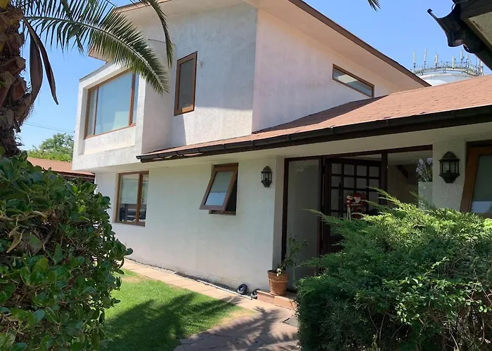 Casa Vitacura 12P Pool Snow Shopping Clinicas 5 Dorm - 8 Camas Santiago de Chile