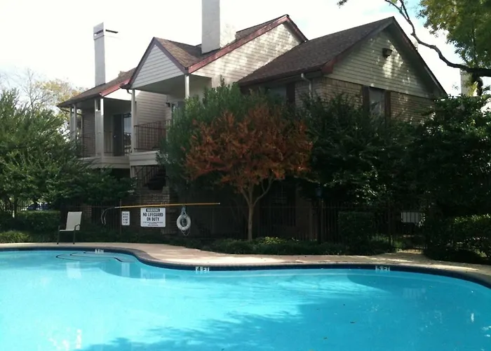 Ferienwohnung Quiet & Stylish Retreat - Near Nrg At Tx Med Cntr Houston