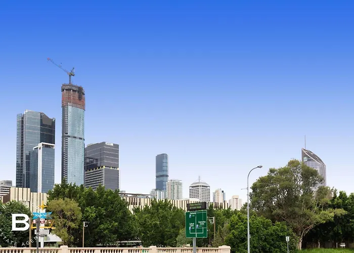 City Skyline View, Urban Retreat Brisbane
