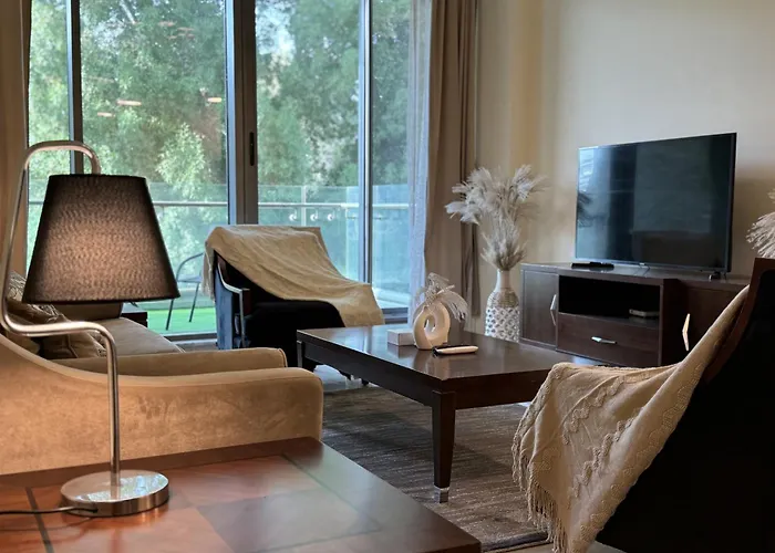 Dubai Apartment In Meydan