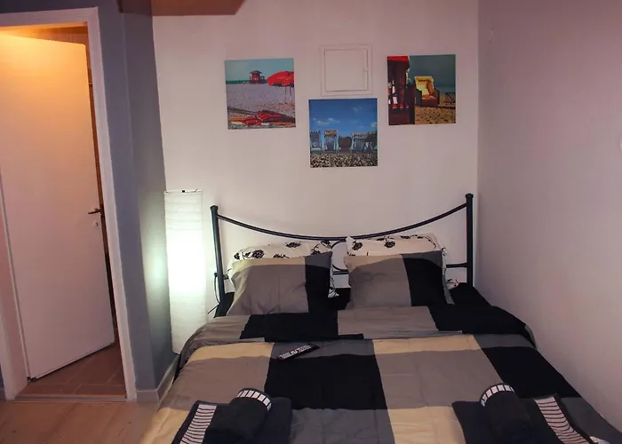 Amazing Studio Next To Center Only 10 Minutes Walk Thessaloniki
