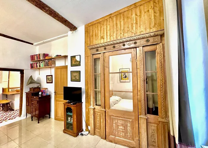 Aparthotel Riviera - Maison Du Chateau - Old Town - Promenade Des Anglais Nizza