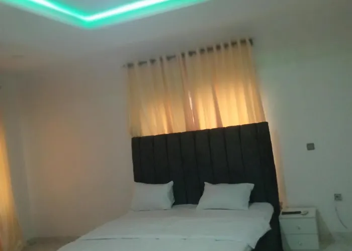 Fab Shortlet Apartment Lekki