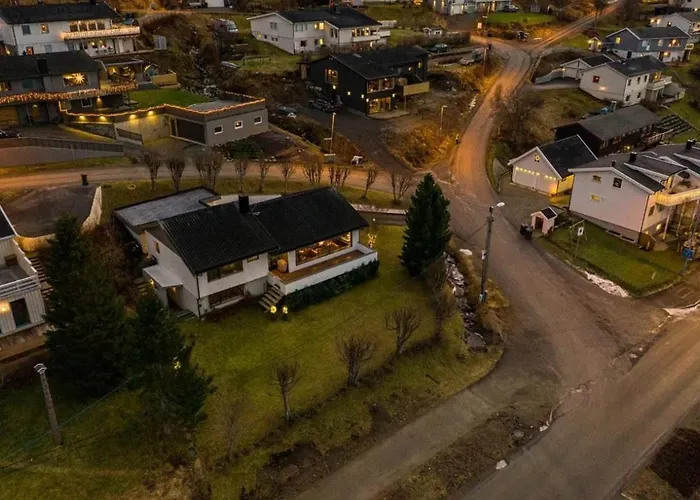 Villa With 4 Bedrooms Tromsø