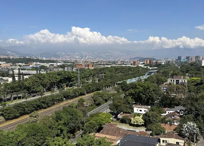Apartment In Poblado 17Th Floor W Pool Medellín