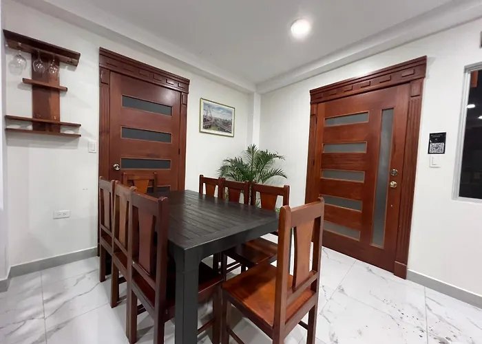 Andes Retreat 5 Bedroom 3 Bath Baños