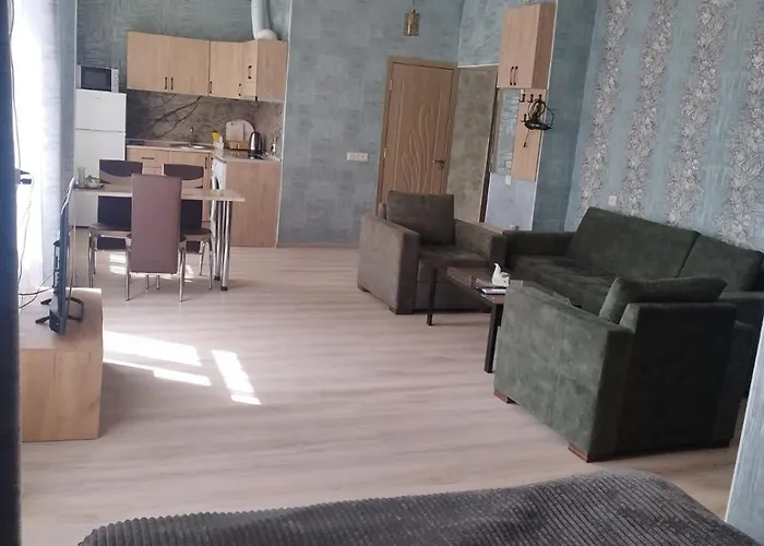 Отличная Квартира В Центре Ванадзора