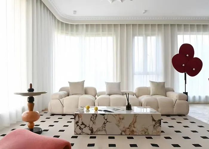Eastern Hub - Bund Branch Yuyuan Garden Artistic 3bedroom with Bund View Shanghai