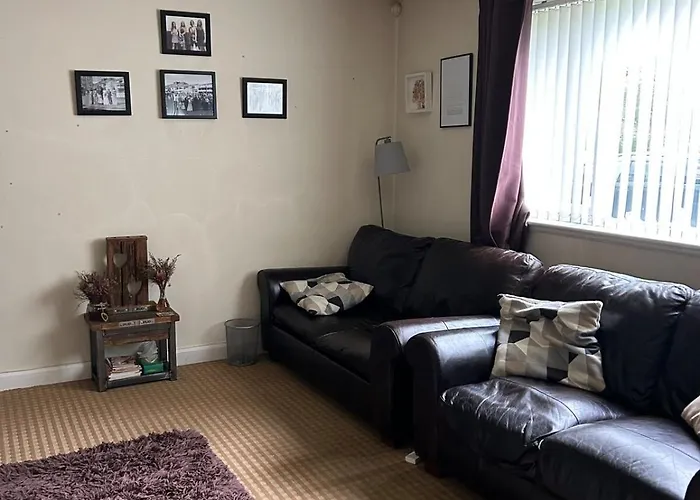 Cosy 3 Bedroom House To Rent Manchester