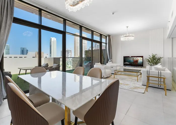 New! Spacious 2Bhk With Maids Room - Jvc Dubai