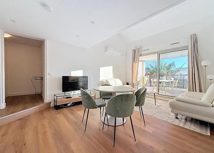 Ferienwohnung Intuition Duplex 3 Lits Terrasse 5Mn Palais Et Croisette Cannes