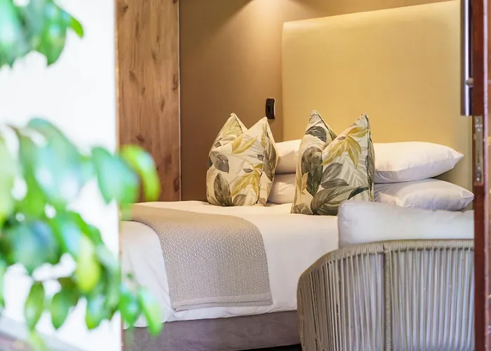 Hlangana Lodge Oudtshoorn