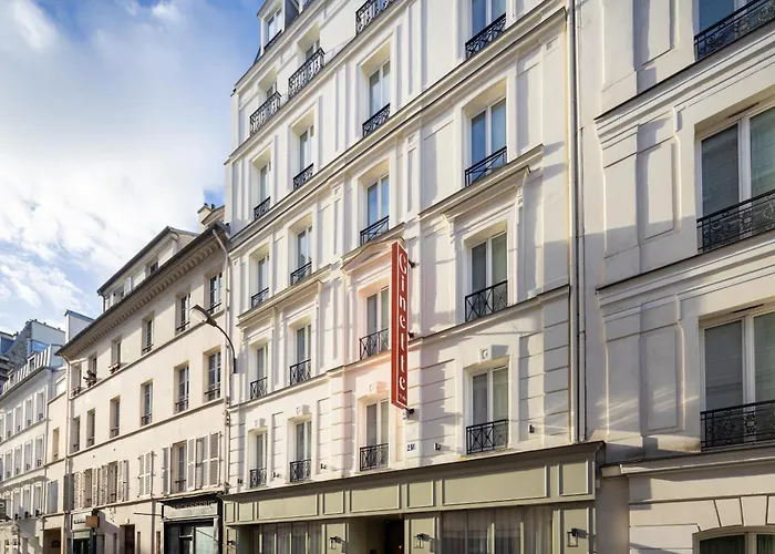 Hotel Ginette A La Folie & Spa Paris