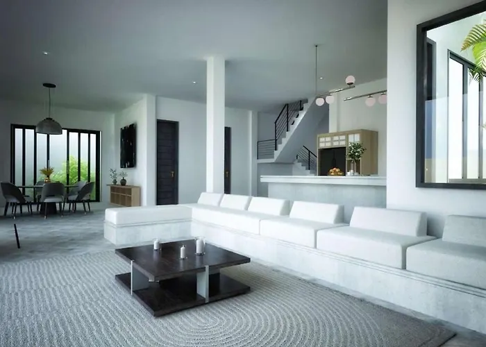 Tropical Villa- 7Br With Workspace, Cinema, Pool Canggu