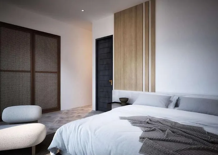 Tropical Villa- 7Br With Workspace, Cinema, Pool Canggu