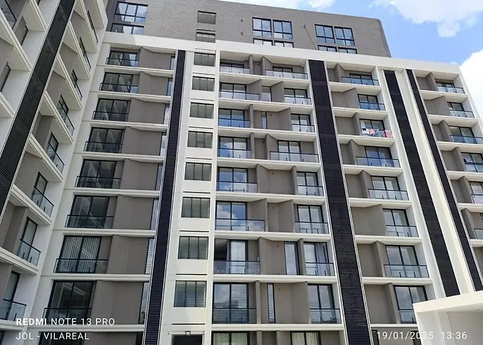 Dpto A Estrenar Zona Norte Frente A Univalle 7Mo Anillo Santa Cruz de La Sierra