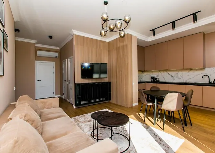 Luxury Penthouse In City Center Kischinau
