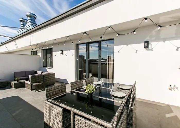 Luxury Penthouse In City Center Kischinau