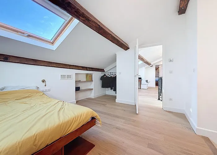 Ferienwohnung Intuition Duplex 4Lits 3"Palais 200M2 Cannes