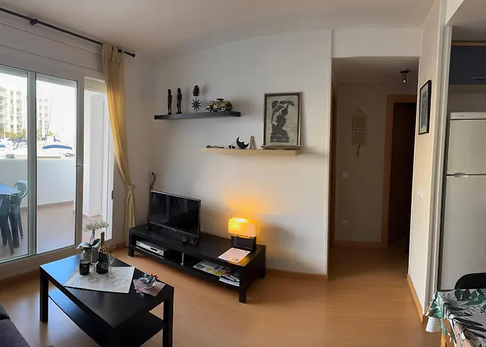 Apartamento Planta Baja Con Piscina En El Edificio Royal Marine II Roses