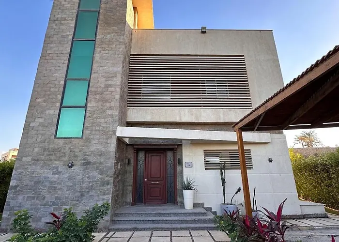 Luxury 4 Bedroom Villa At Gardenia City Compound Kairo