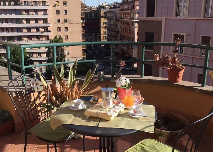 Appartamento Con Terrazzo Al Vaticano Rom