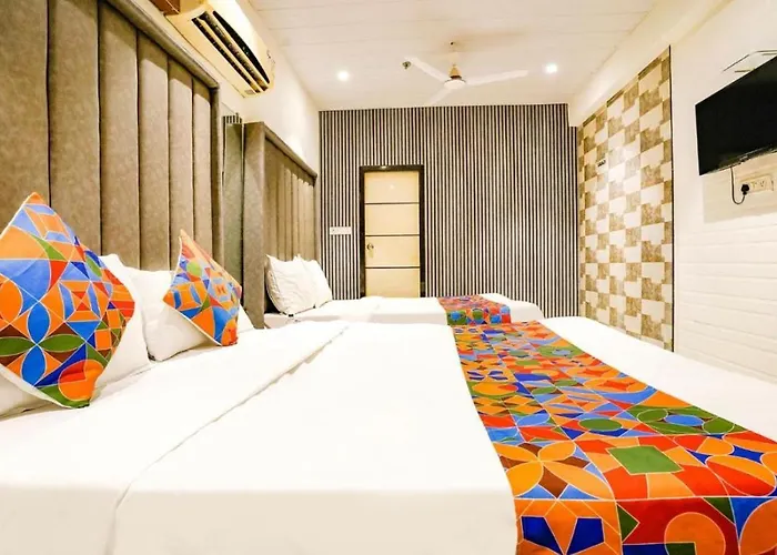 Hotel Silverkey International - Olive Mathura