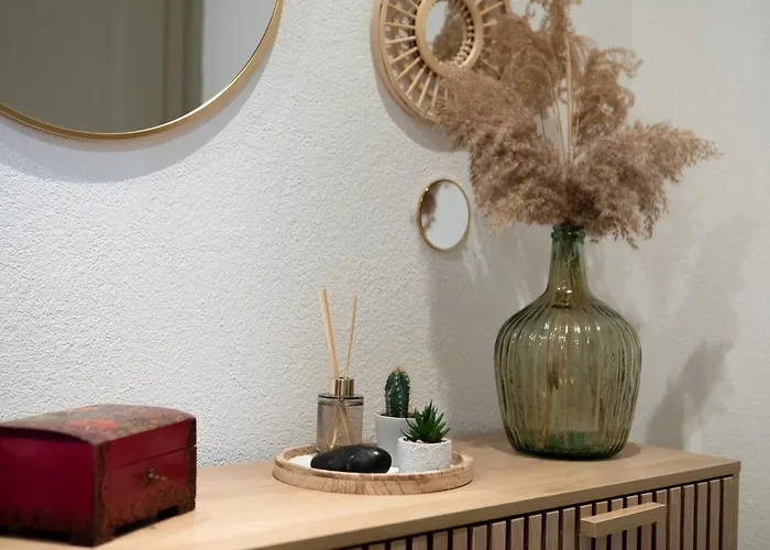 Lovely Quiet 2 Rooms Close To Center With Balcony Mülhausen