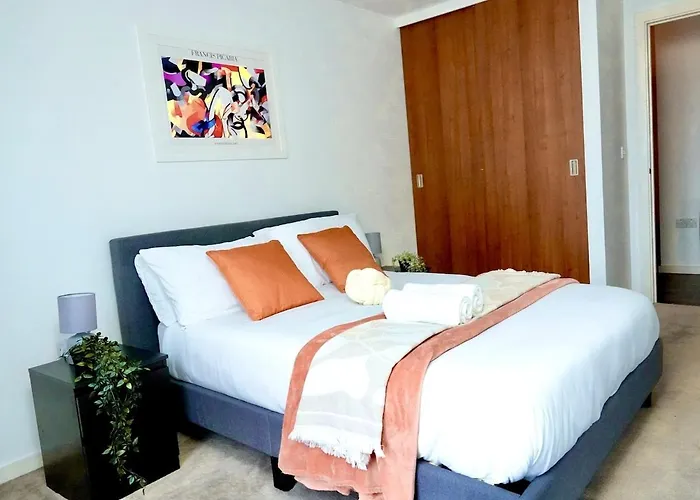 Ferienwohnung Elegant 2 Bed Flat In East London
