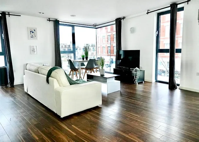 Ferienwohnung Elegant 2 Bed Flat In East London