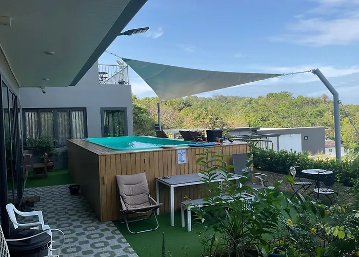 Seaview Eagles Nest Cabins Rawai