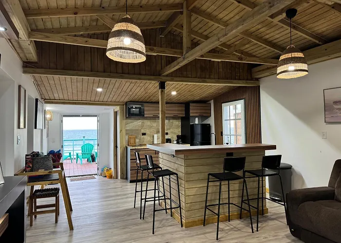 Vss Beach House - A Beachfront Paradise In Arecibo