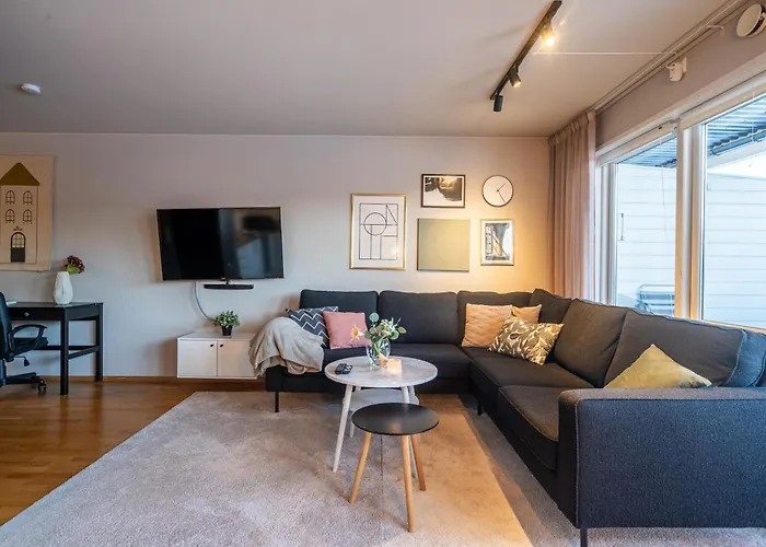 Apartment With Free Indoor Parking Tromsø