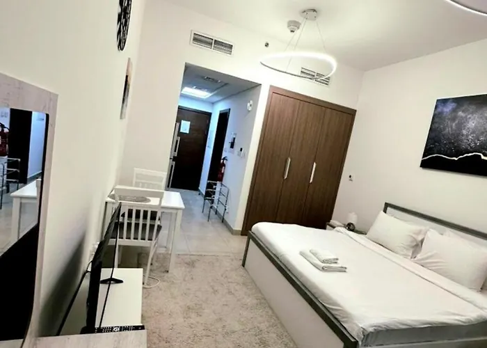 Cozy, Fully Furnished, Kitchen Equipped Studio Apartment With All Facilities Dubai