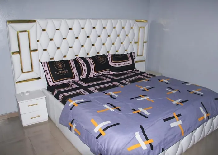 Whitney White 1Bedroom Shortlet Apartment 24Hr Light Stadium Road N58,000 Port Harcourt