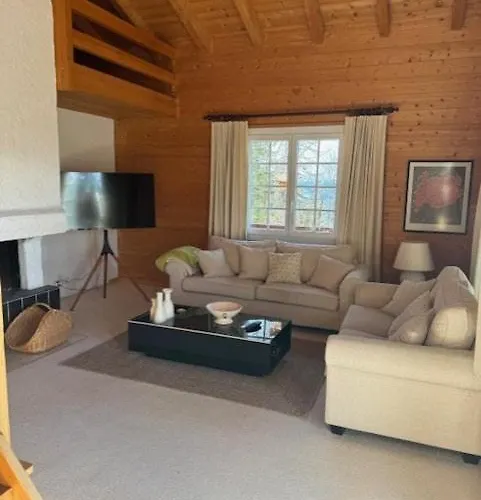 Chalet Cosy Avec Vue Sublime Crans-Montana