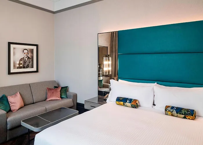 Hotel The Dixon, Tower Bridge, Autograph Collection London