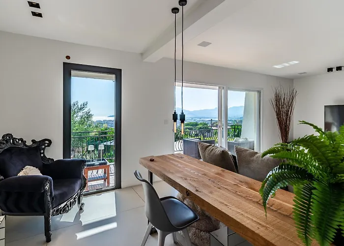 Villa Bella By Terry'S Homes Cannes