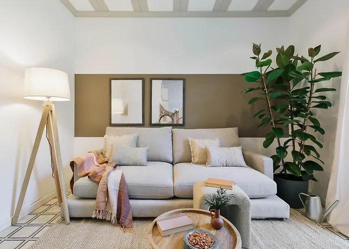 Veduto - 2 Bedrooms In Eixample Esquerra Barcelona