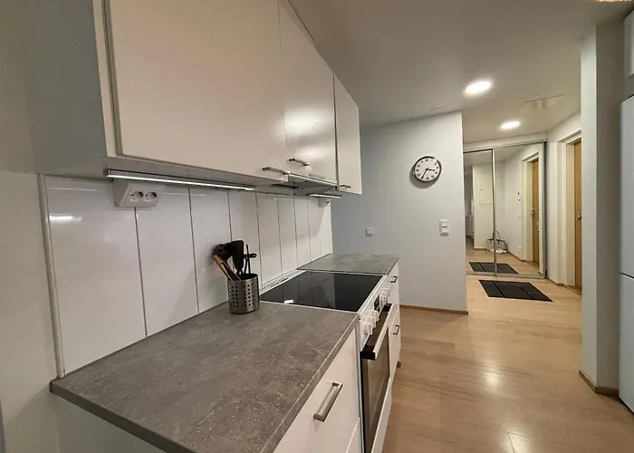 Three Bedroom In Heart Of Tikkurila Vantaa