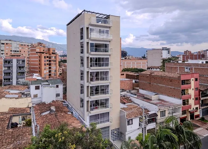Apartamento En Laureles Con Piscina Y Parquedero 802 Medellín