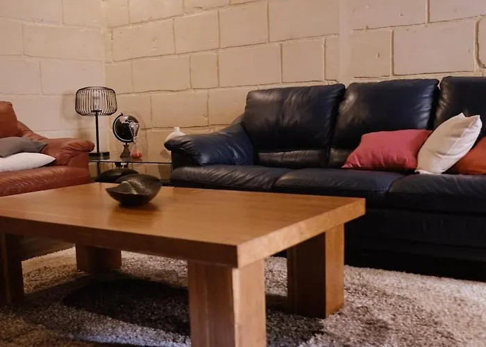 Central House In Sliema With Private Pool