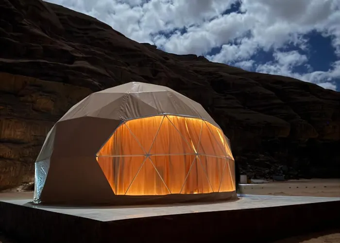 Domes Wadi Rum