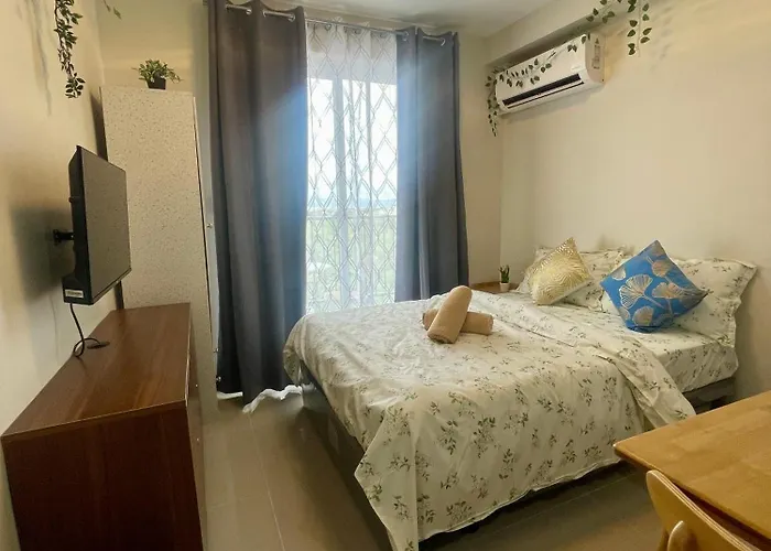 Condo Near Airport, Cclex Balcony Pool View Lapu-Lapu City