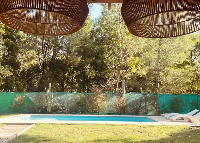 Cabanas Los Aromos Necochea