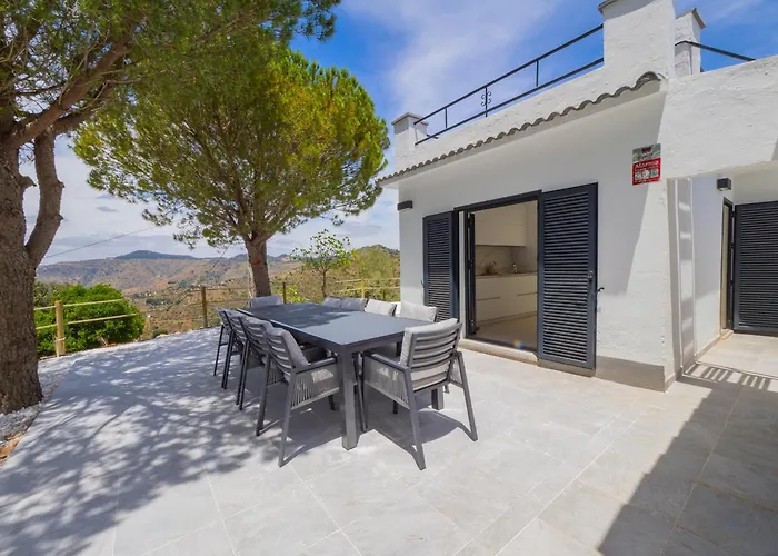 Villa Cubo'S Casa Pineda Málaga