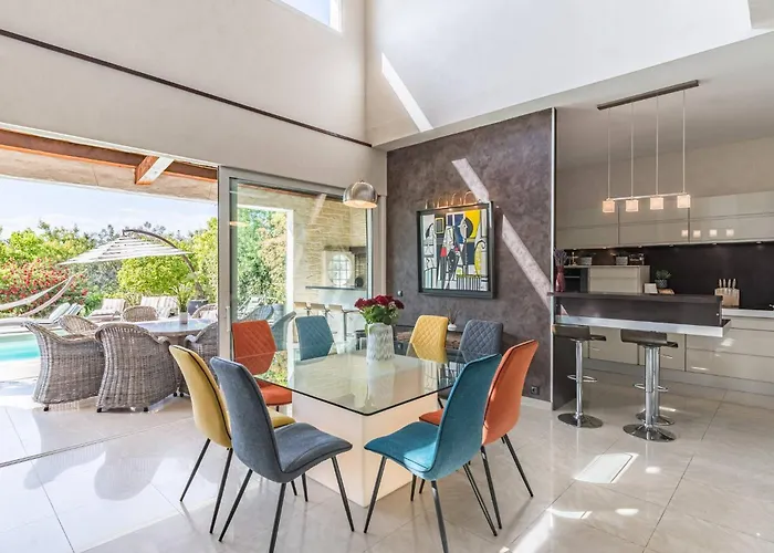 Diane By Terrys Homes Cannes