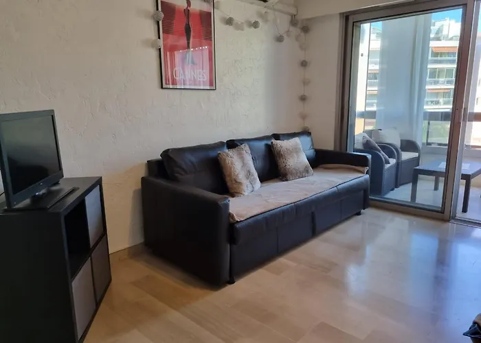 Riou Cannes Studio