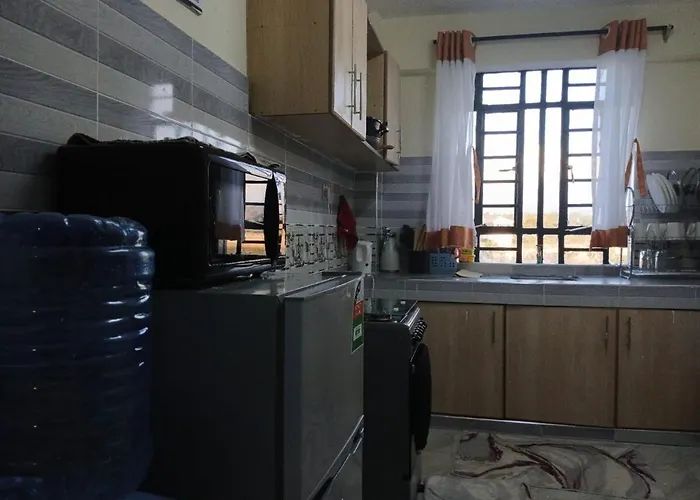 Modern Safari 2 Bedroom Escape With Mt Kenya Views - Nanyuki Cbd At Mg'S Mountain Nest